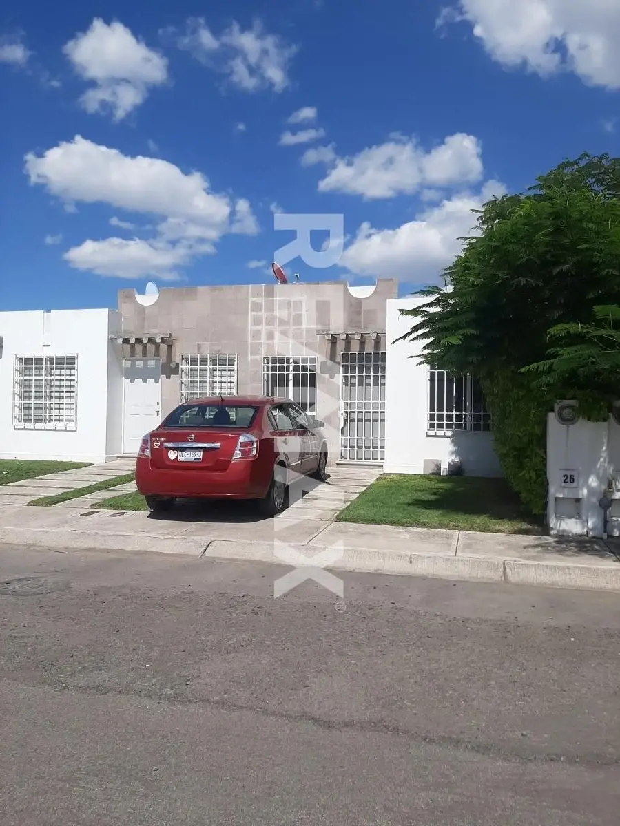 Casa en venta en Paseos del Bosque, Corregidora — foto 1 de 13