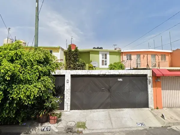 Casa en venta en Prados del Rosario, Azcapotzalco — foto 2 de 7
