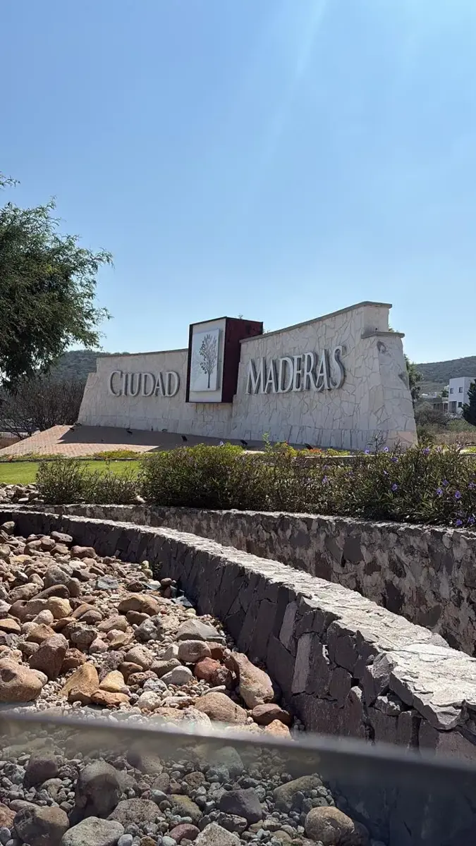 Terreno en venta en Ciudad Maderas Montaña, El Marqués — foto 1 de 11