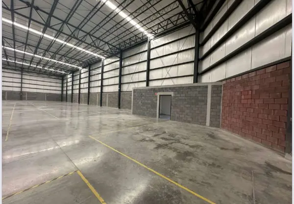 Bodega en renta en El Obispo, Santa Catarina — foto 2 de 6