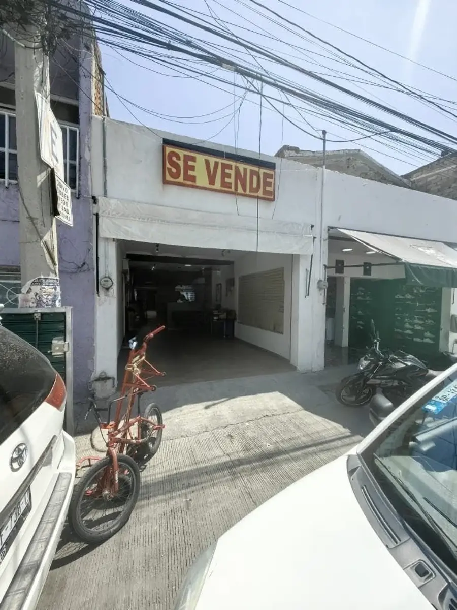 Local en venta en El Coecillo, León — foto 1 de 7