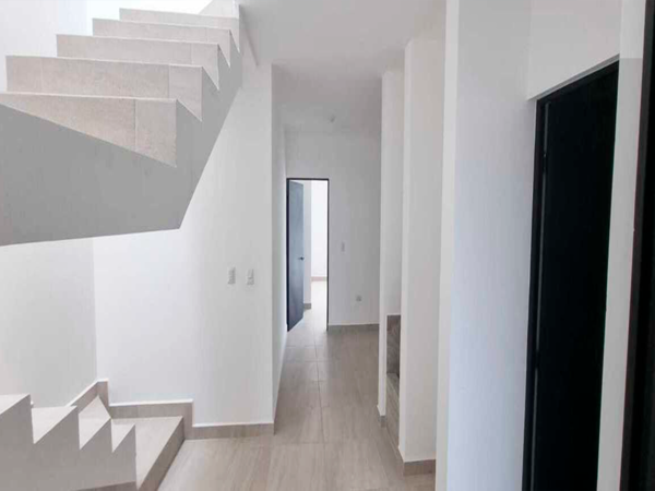 Casa en venta en Residencial Santuario, García — foto 2 de 25