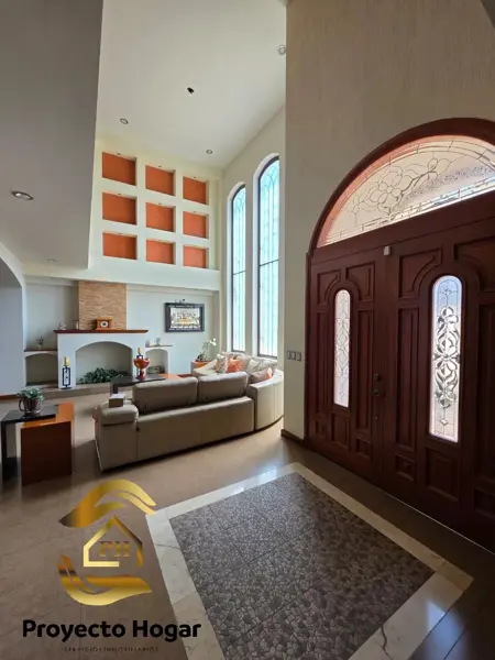 Casa en venta en Los Riyitos, Uruapan — foto 3 de 29
