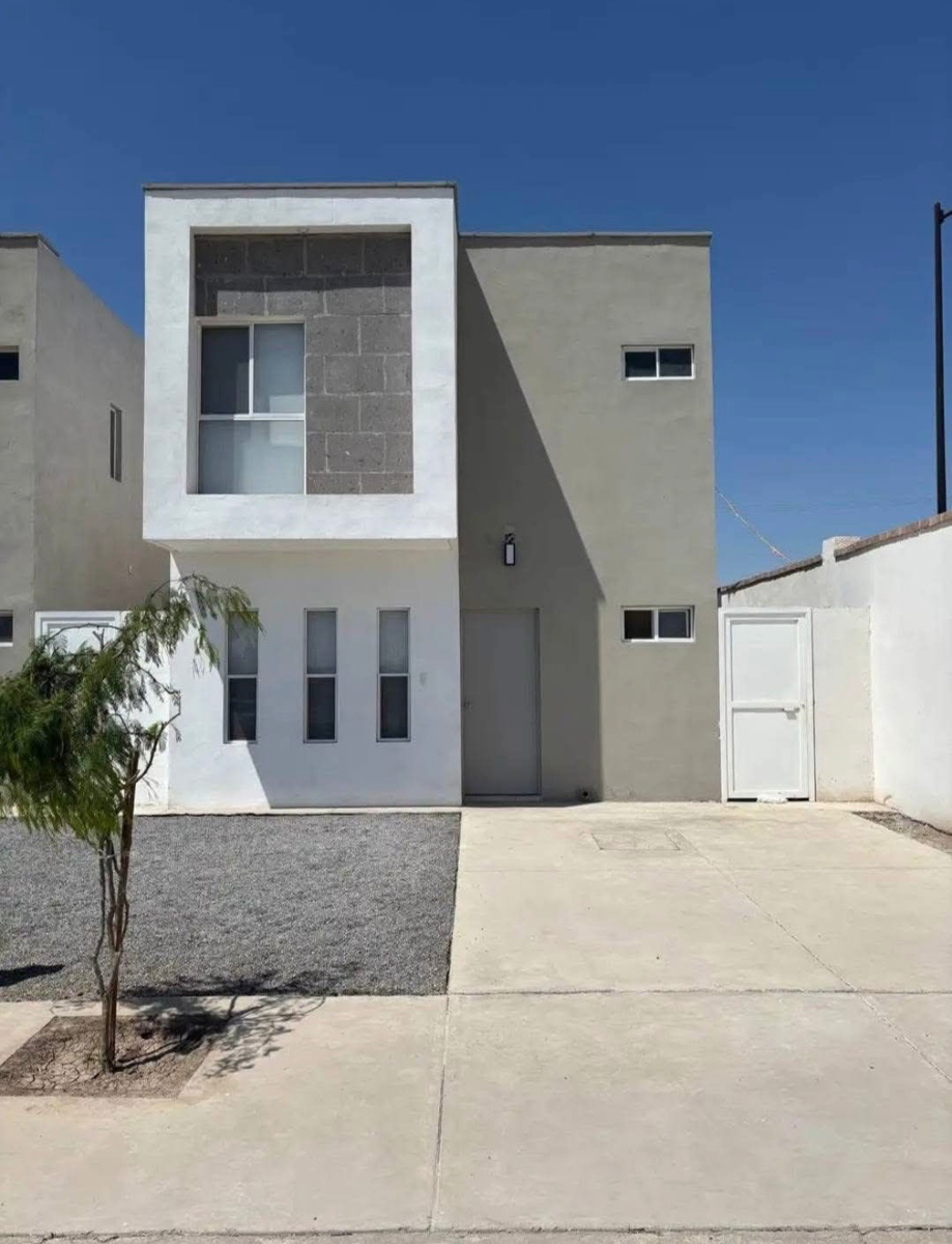 Casa en venta en Parque Industrial Oriente, Torreón — foto 1 de 5