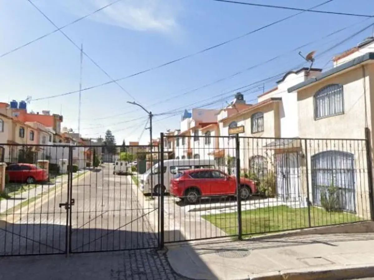 Casa en venta en San Buenaventura, Ixtapaluca — foto 1 de 18