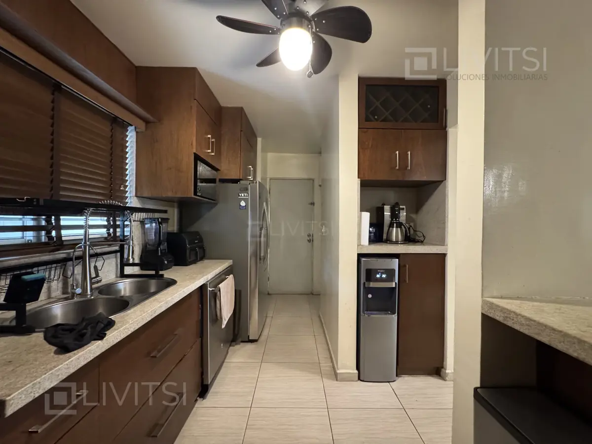 Casa en venta en Privada Pinos, Monterrey — foto 1 de 18