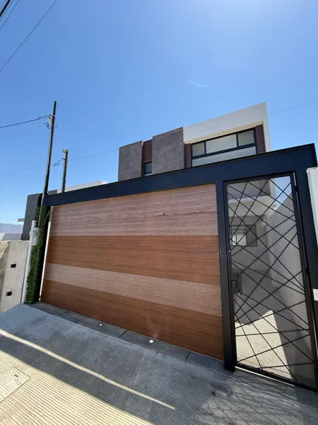 Casa en venta en Mariano Matamoros (Centro), Tijuana — foto 3 de 48