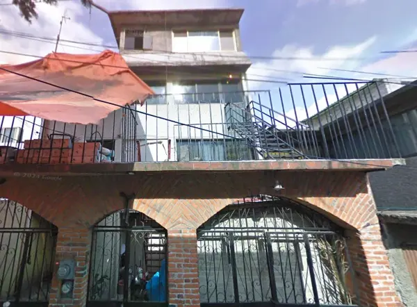Casa en venta en Campamento 2 de Octubre Iztacalco, compra con el banco, no se aceptan créditos