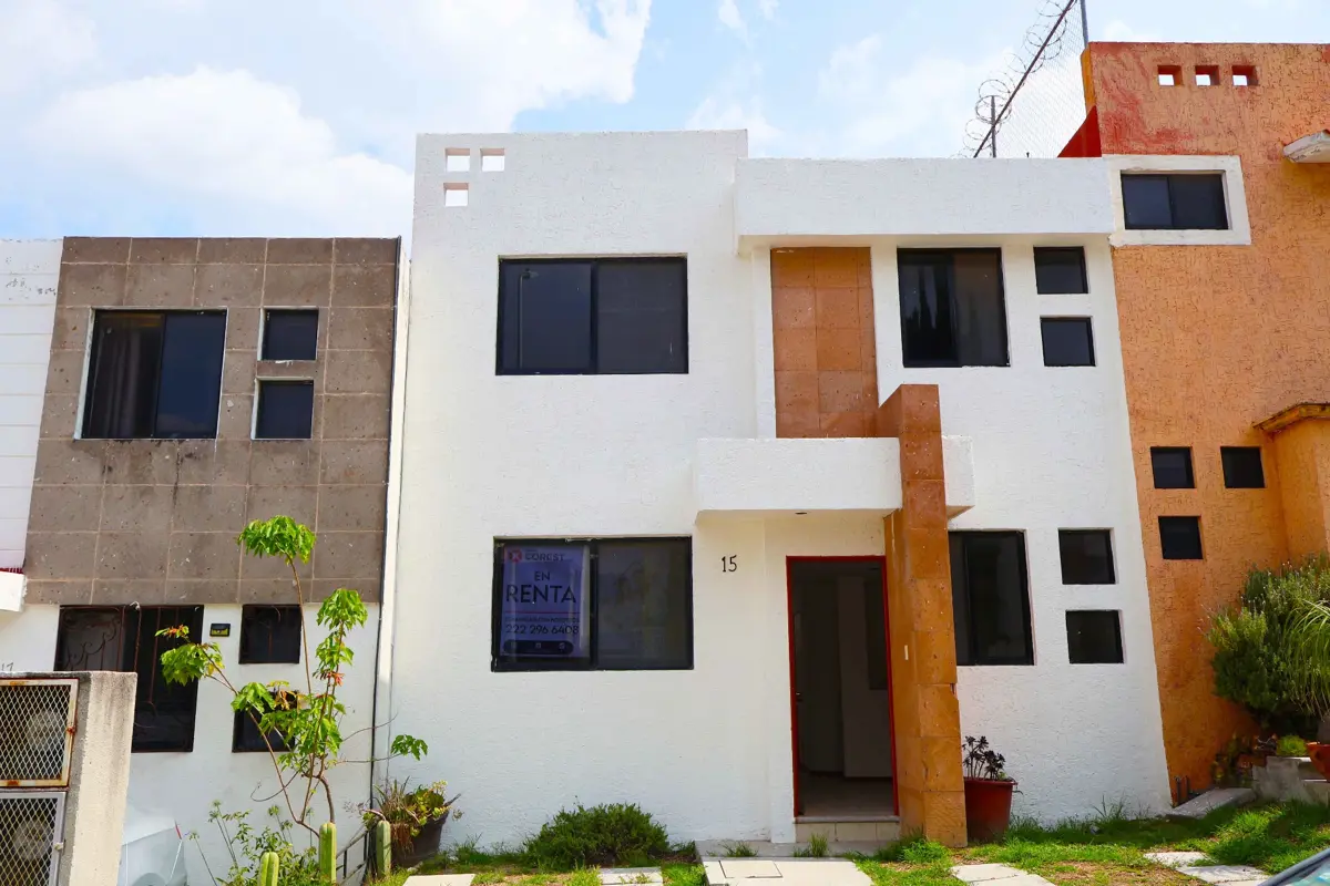 Casa en renta en Lomas del Valle, Puebla — foto 1 de 39