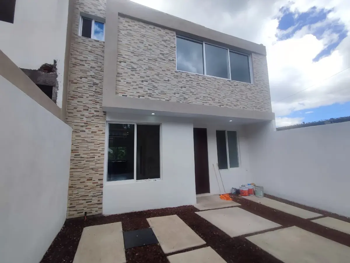 Casa en venta en Lomas de Vista Bella, Morelia — foto 1 de 15