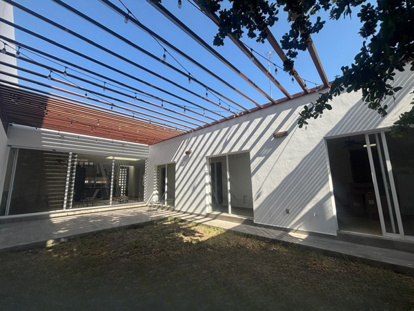 Casa en venta en Cañada del Refugio, León — foto 3 de 37