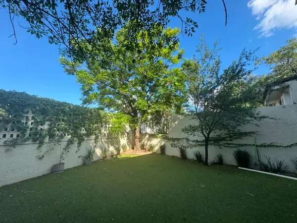 Casa en Renta en Valle de San Angel Sect Frances, San Pedro Garza García, Nuevo León 4