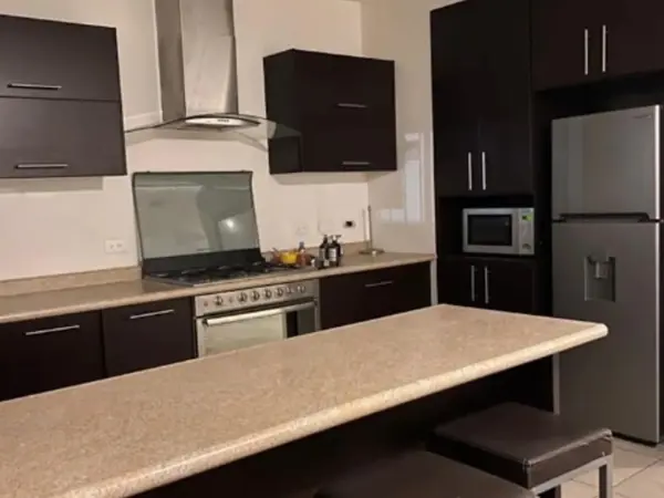 Casa en venta en Las Palmas, Culiacán — foto 3 de 11