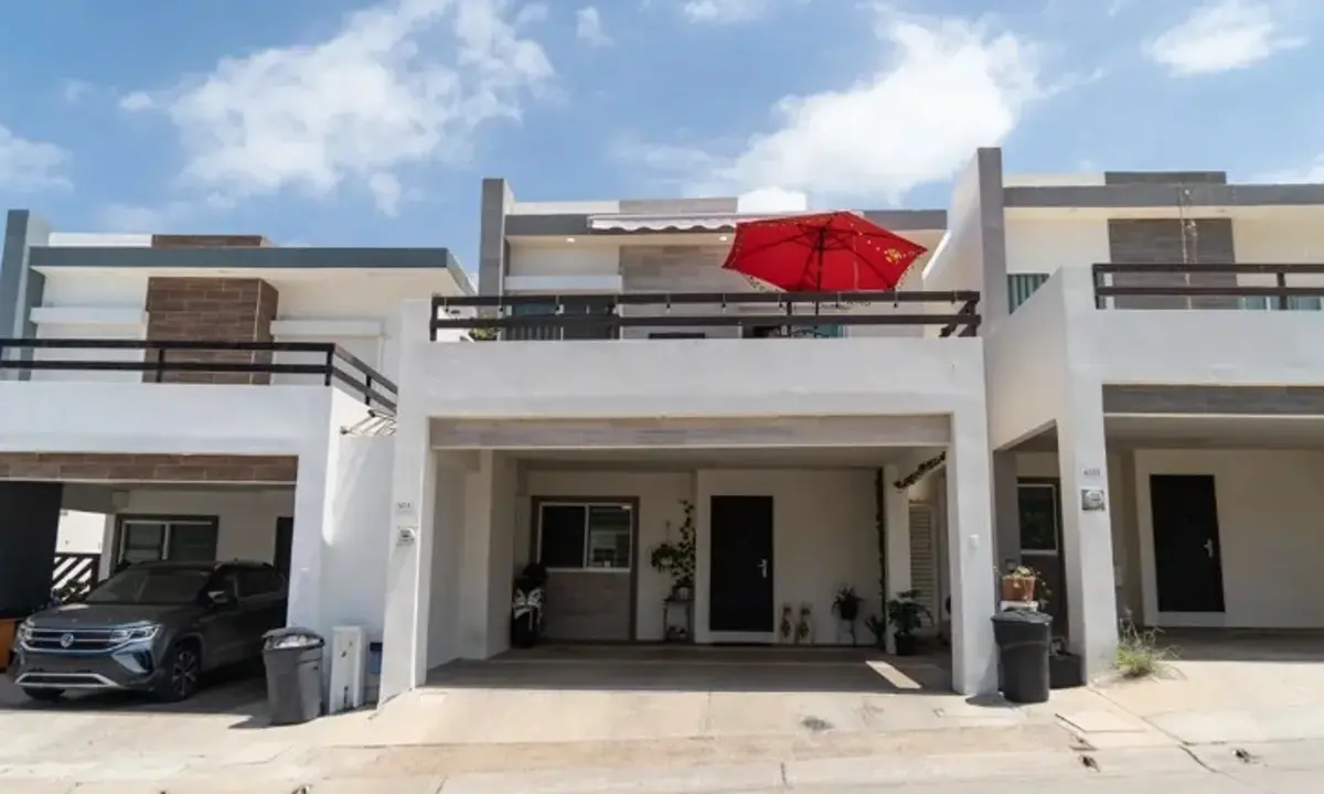 Casa en venta en Hacienda del Seminario, Mazatlán — foto 1 de 18