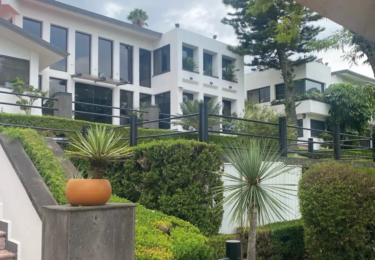 Casa en venta en Alberto Oviedo Mota, Morelia — foto 1 de 23