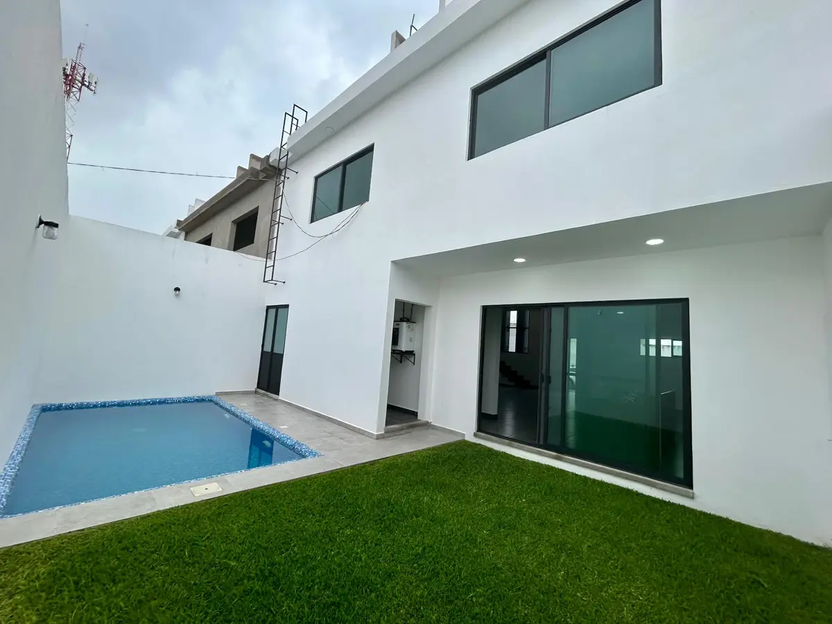Casa en venta en Centro Vacacional Oaxtepec, Yautepec — foto 1 de 16