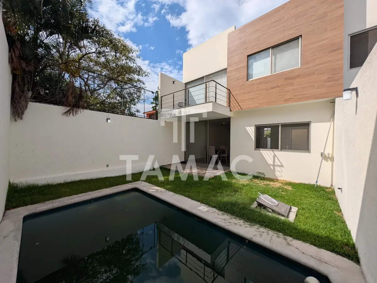 Casa en venta en Jardín Tetela, Cuernavaca — foto 1 de 22