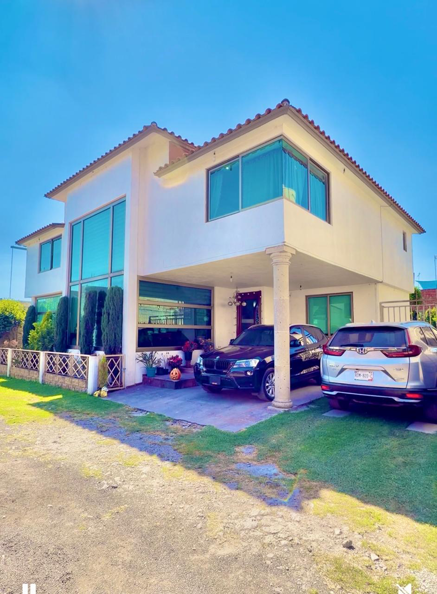 Casa en venta en Agrícola Lázaro Cárdenas, Metepec — foto 1 de 13