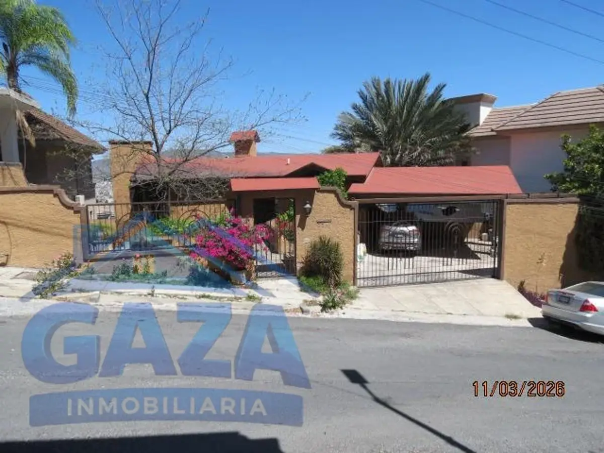 Casa en venta en Colinas de las Cumbres, Monterrey — foto 1 de 9