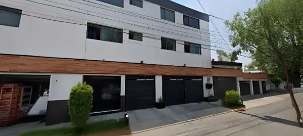 Oportunidad de Remate Bancario: Departamento en Valle Ceylán, Tlalnepantla de Baz LAAB1