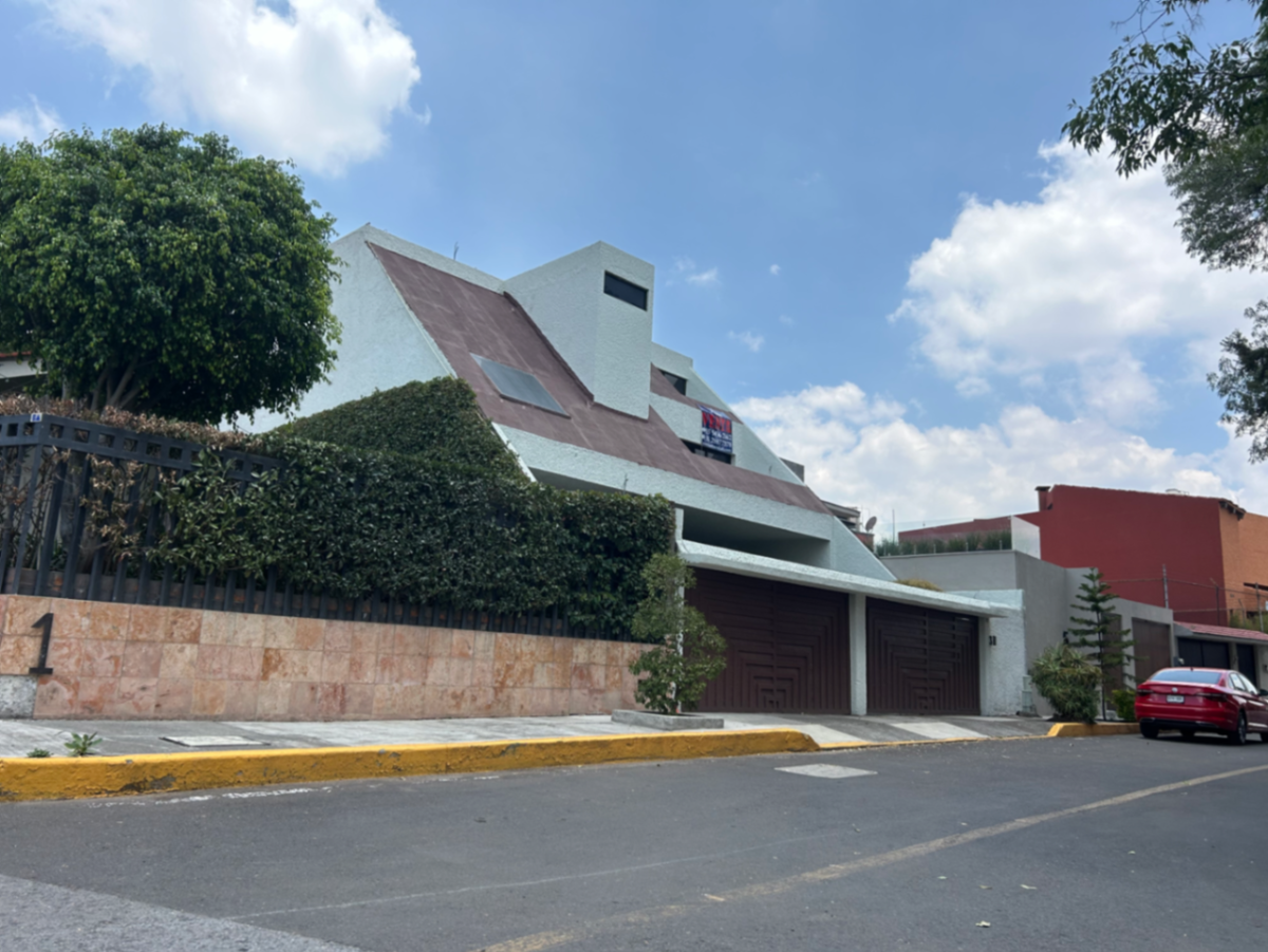 Casa en venta en Balcones de la Herradura, Huixquilucan — foto 1 de 44