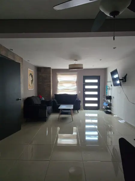 Casa en venta en Mitras Poniente, García — foto 3 de 16