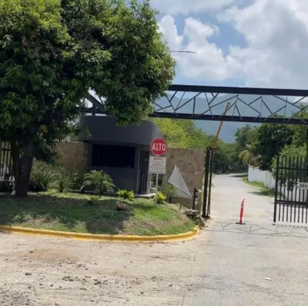Terreno en venta en Huajuquito o los Cavazos, Santiago — foto 3 de 6