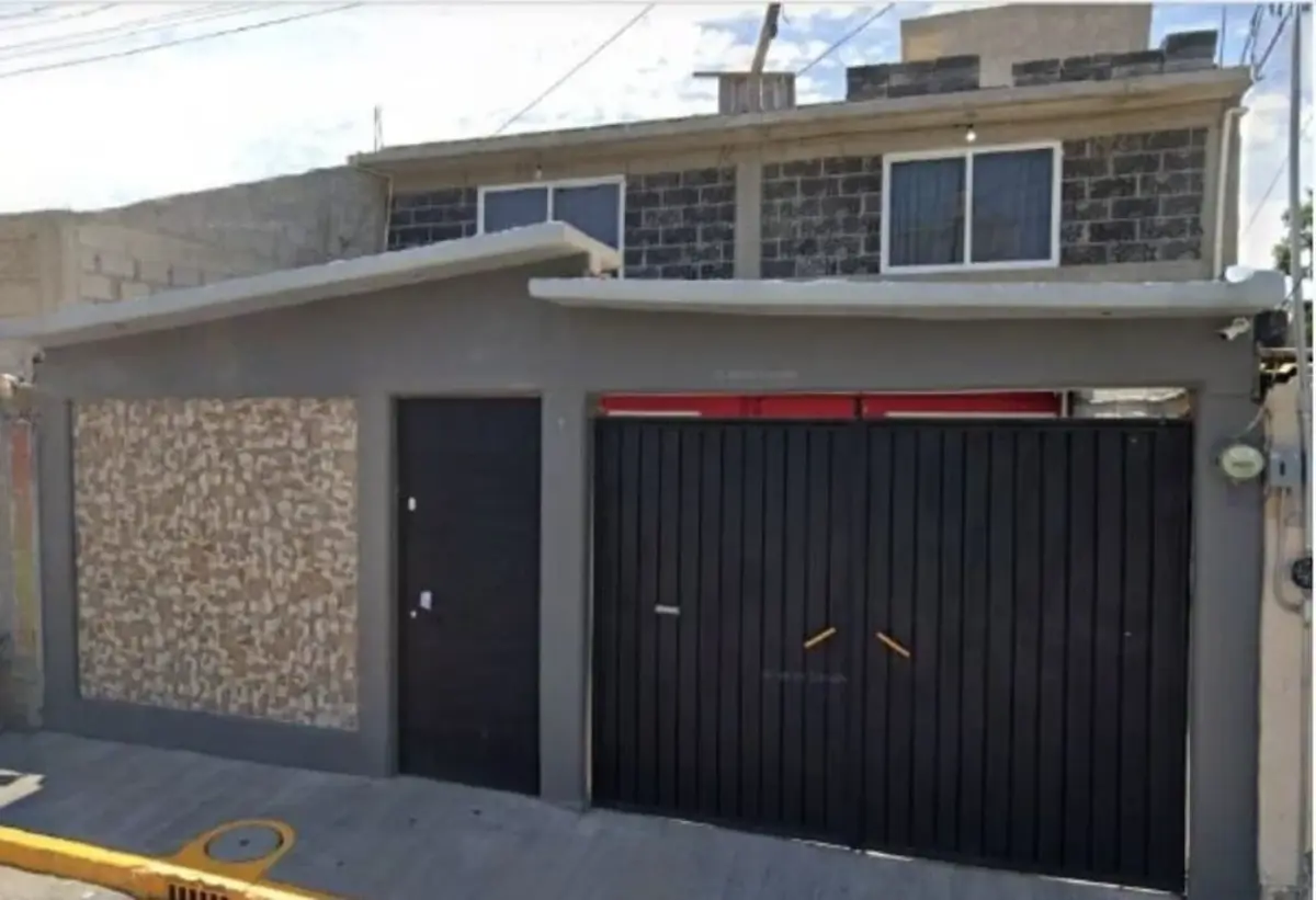 Casa en venta en Adolfo Ruiz Cortines, Ecatepec de Morelos — foto 1 de 26