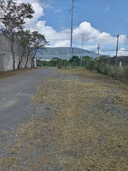 TERRENO COMERCIAL EN RENTA EN CARRETERA A COLOMBIA, ESCOBEDO