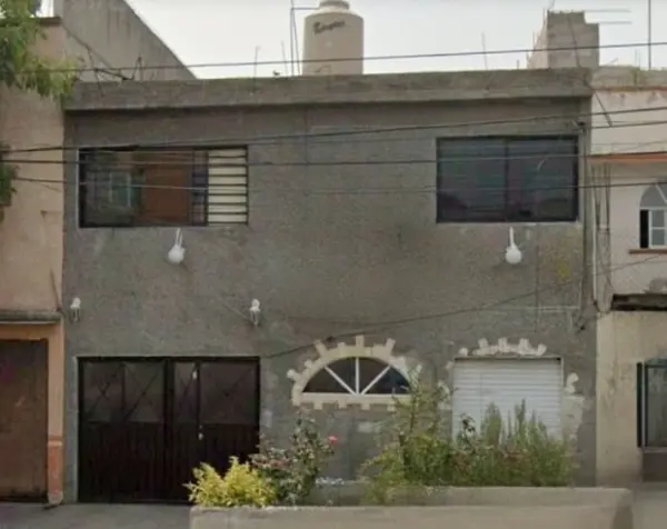 Casa en Remate Hipotecario en Ecatepec de Morelos, Jardines de Santa Clara LAAB1
