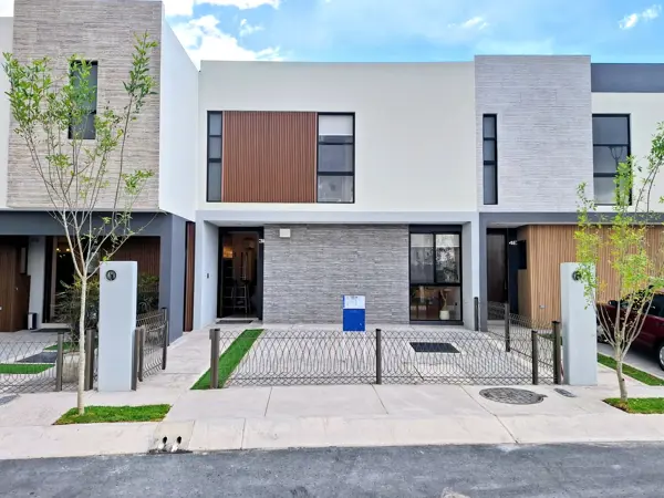 CASA EN VENTA EN ZIBATA EL MARQUES QUERETARO CASA EN VENTA EN ZIBATA EL MARQUES QUERETARO