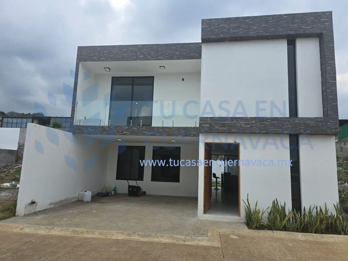 Casa en venta en Ahuatepec, Cuernavaca — foto 1 de 18