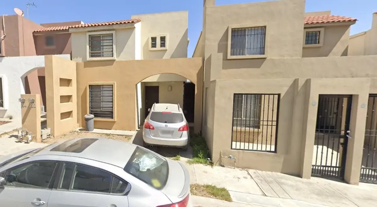 Casa en venta en Las Lomas, García — foto 1 de 10