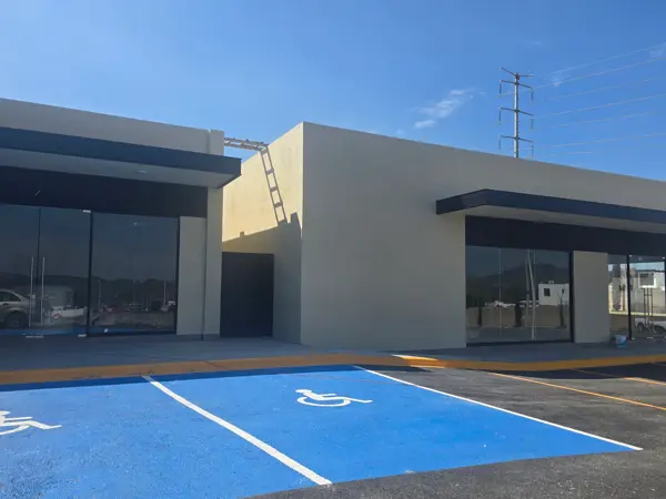 Local en renta en Rincón de Foret, Saltillo — foto 2 de 11