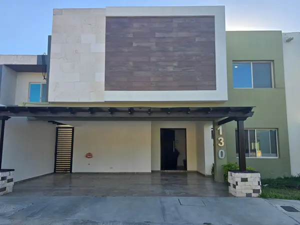 Residencia Equipada en Venta - Fracc. Privado Real de Torrecillas Residencia Equipada en Venta - Fracc. Privado Real de Torrecillas