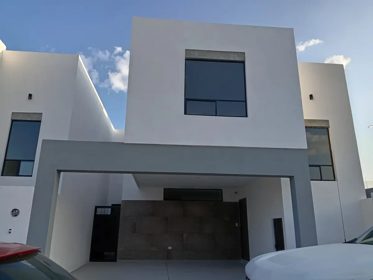 Casa en venta en Real del Sol, Saltillo — foto 1 de 15