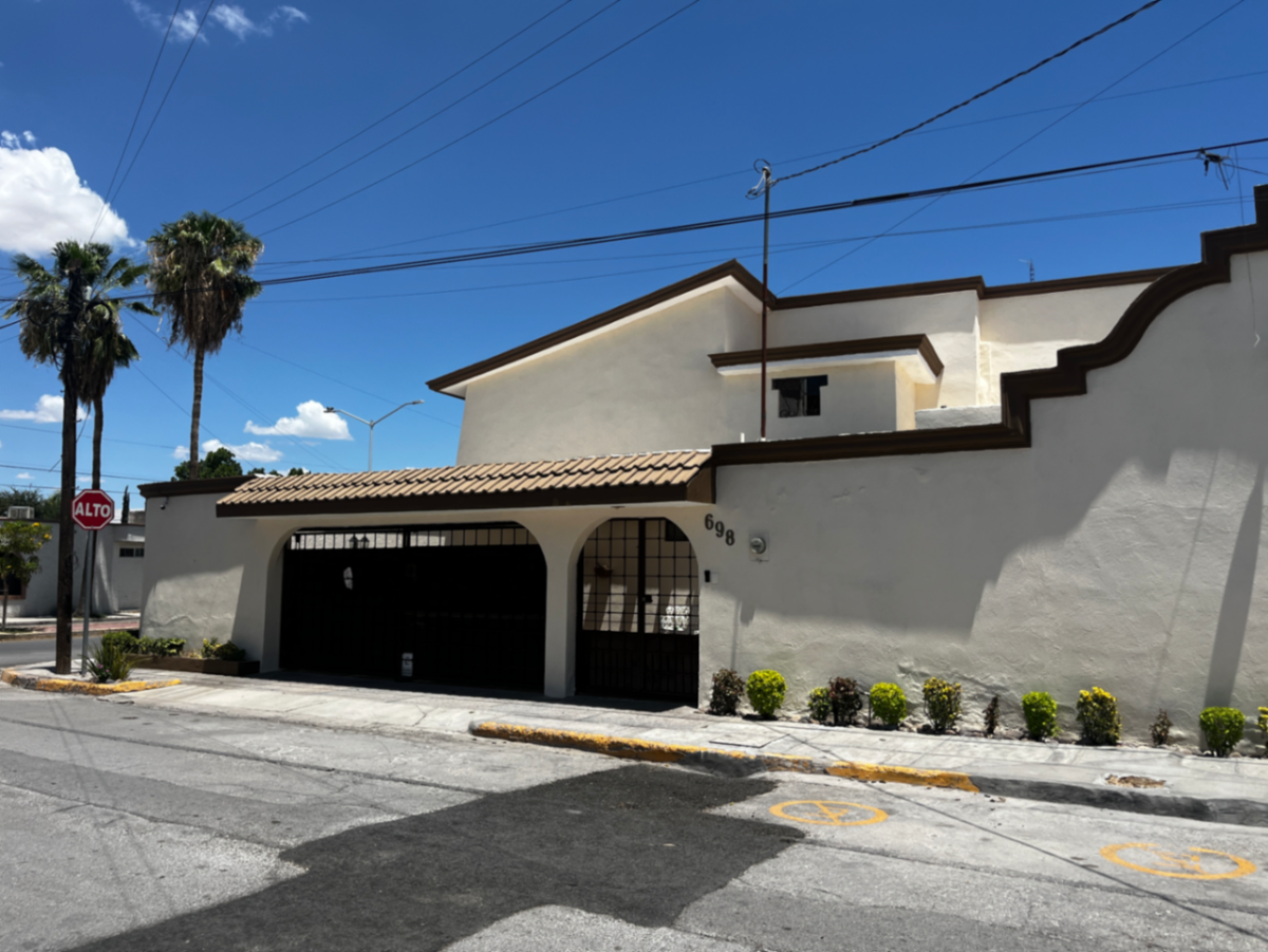 Casa en venta en San Isidro, Torreón — foto 1 de 19