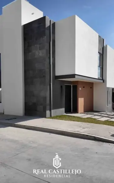 Casa Nueva en Real Castillejo: ¡Tu vida merece este hogar! modelo VERSALLES PLUS Casa Nueva en Real Castillejo: ¡Tu vida merece este hogar! modelo VERSALLES PLUS
