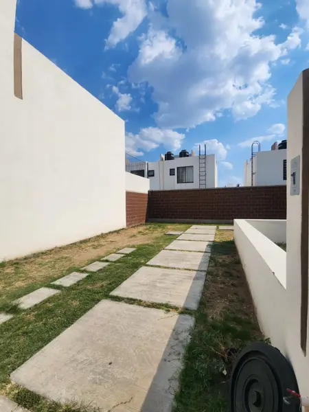 Casa en venta en Jardines de Versalles, León — foto 3 de 13