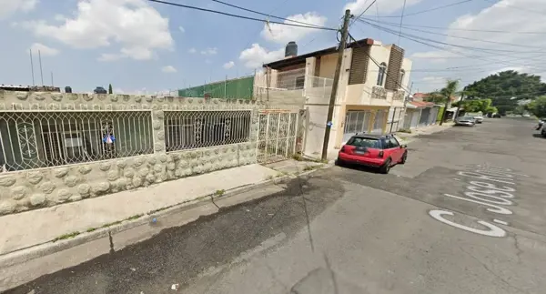 Casa en venta en Echeverría, Guadalajara — foto 2 de 10