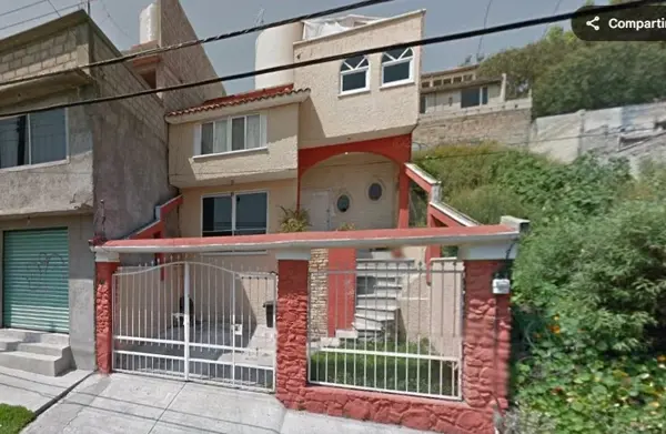 Casa en Remate con Comodidades en Coacalco de Berriozábal LAAB1 Casa en Remate con Comodidades en Coacalco de Berriozábal LAAB1