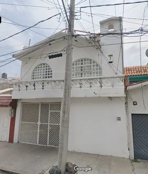 Casa en Remate en Valle de Aragón, Nezahualcóyotl: Oportunidad Única LAAB1