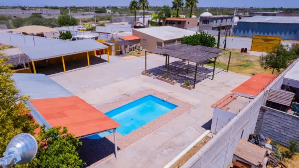 Quinta en venta en Ejido San Miguel, Matamoros — foto 2 de 18