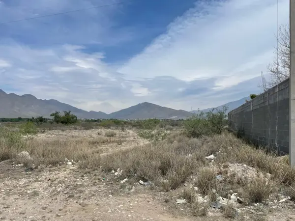 Terreno en venta en Valle Real, Arteaga — foto 2 de 6