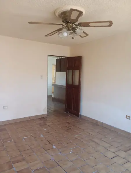 Casa en venta en Urdiñola, Saltillo — foto 3 de 27