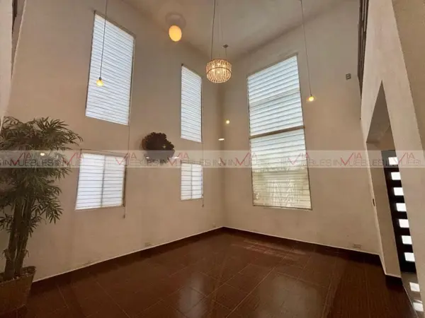 Casa en venta en San José Sur, Santiago — foto 3 de 38