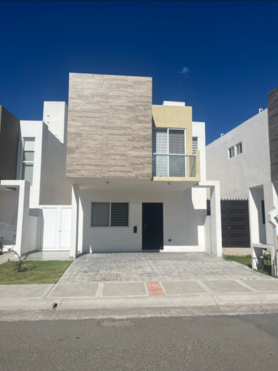 Casa en renta en Pedregal del Río, San Juan del Río — foto 1 de 14