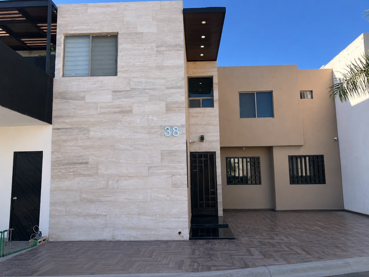 Casa en Venta en Villas de las Perlas, Torreón, Coahuila de Zaragoza Casa en Venta en Villas de las Perlas, Torreón, Coahuila de Zaragoza