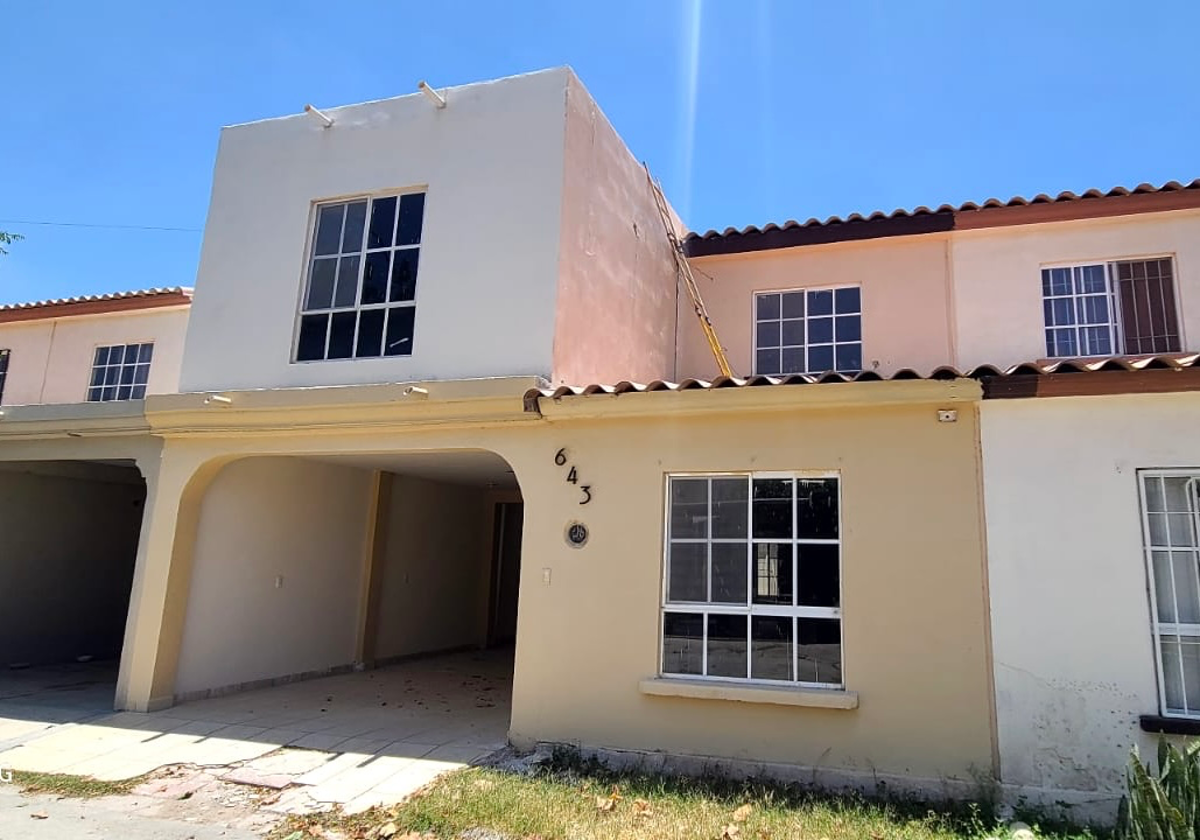 Casa en venta en Villas el Refugio, Gómez Palacio — foto 1 de 22