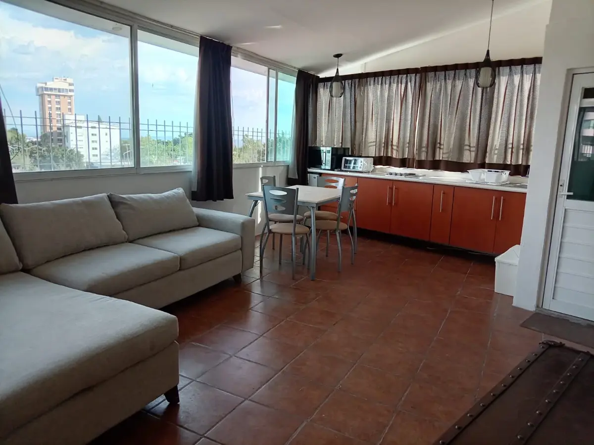 Departamento en renta en Villas de Irapuato, Irapuato — foto 1 de 10